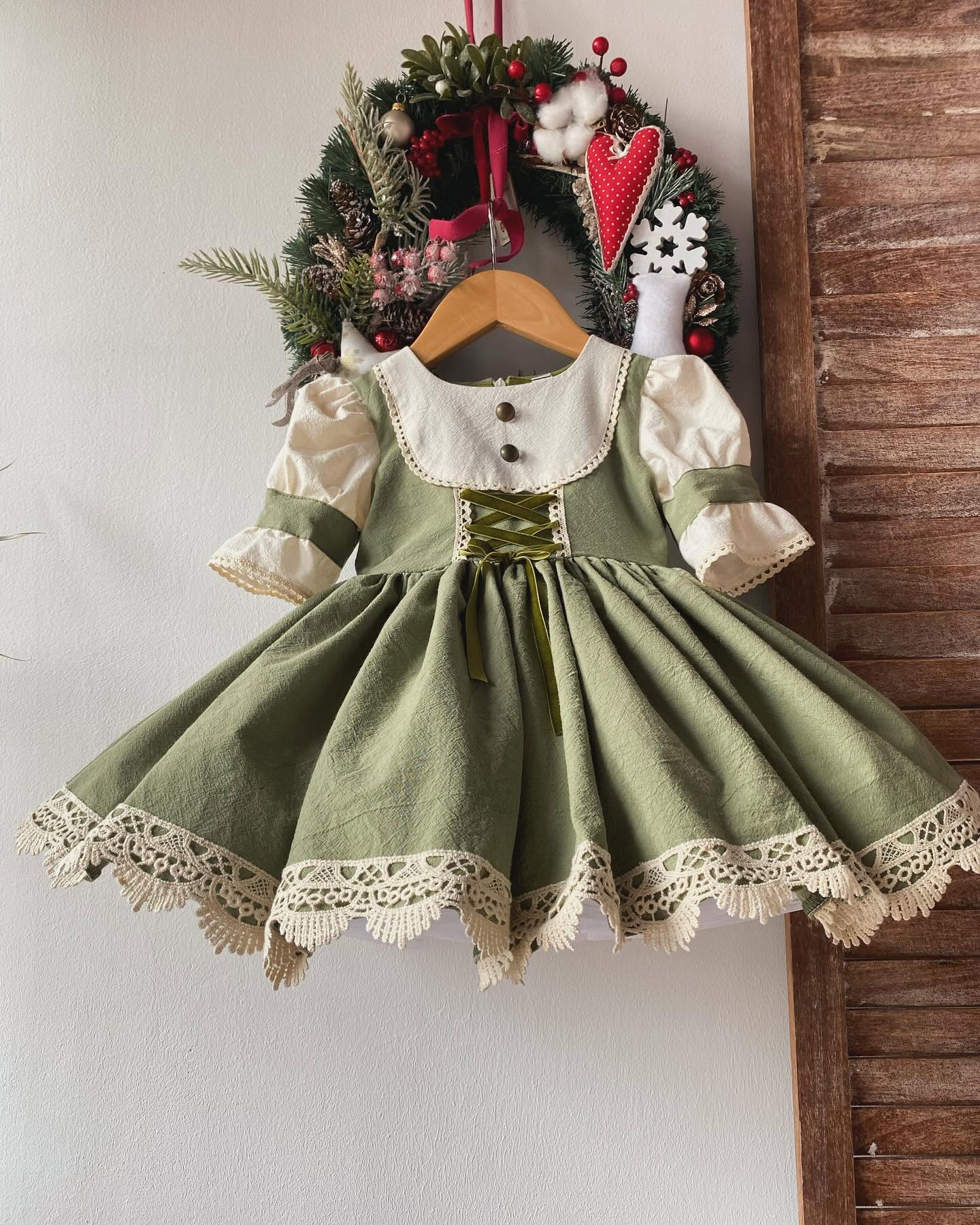 Rochita Nellie Olive